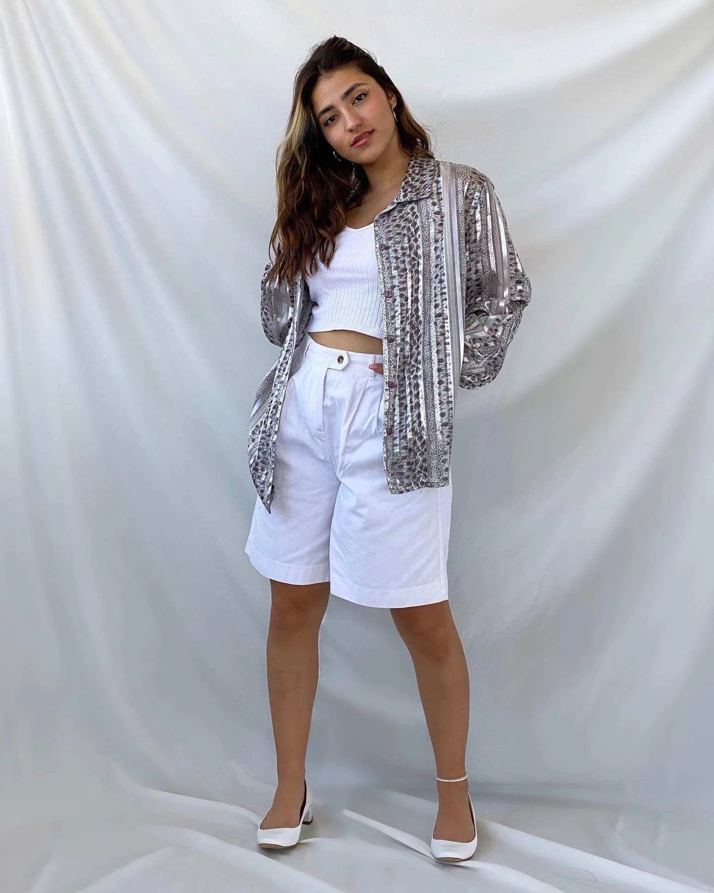 Vintage åliå Shirt - Balagan Vintage Full Sleeve Shirt 00s, 90s, animal print, Deals, full sleeve shirt, oversized, oversized shirt, shirt, shirts, streetwear, summer prints, vintage prints, women, women shirt
