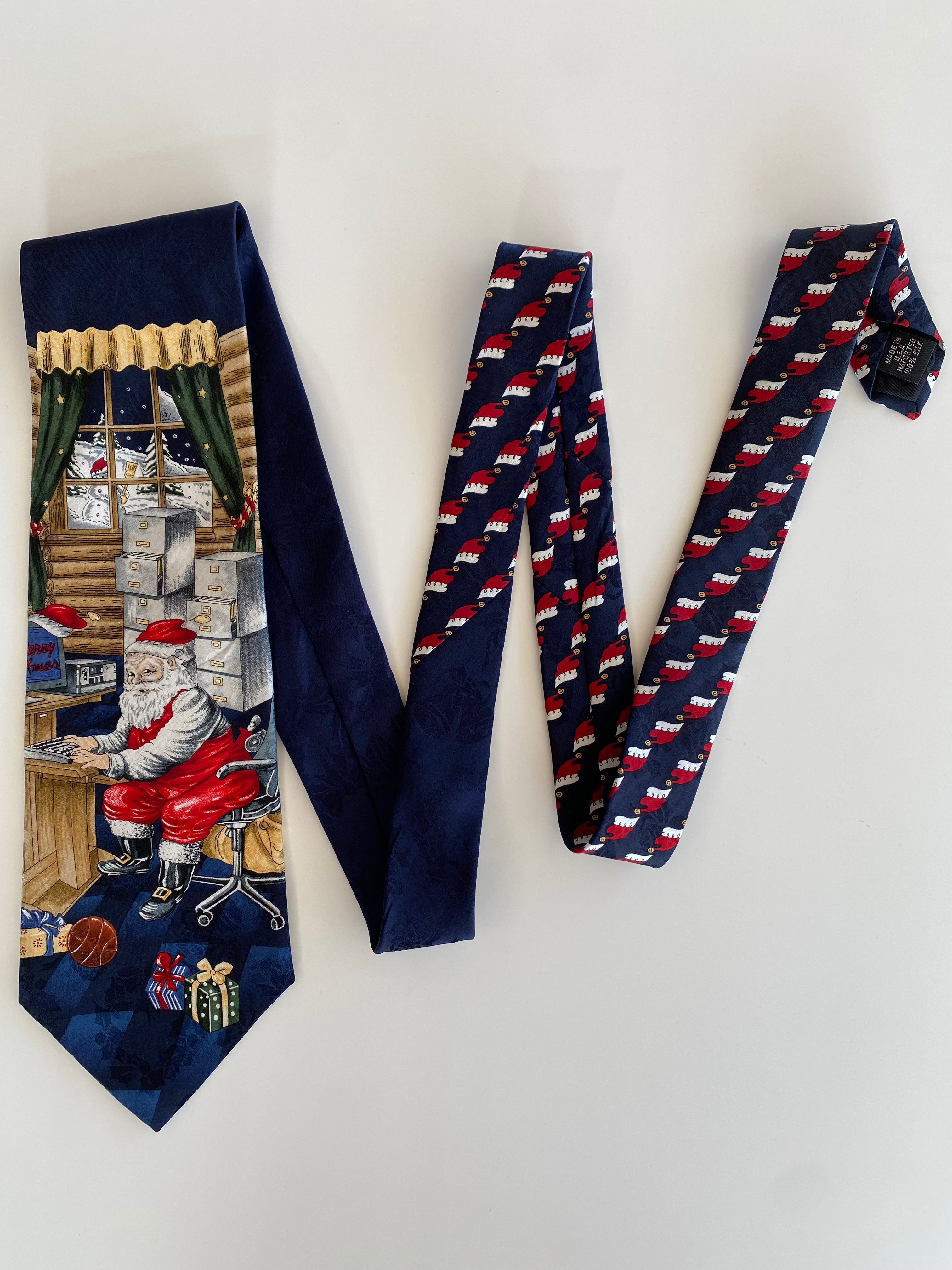 Vintage Christmas Tie - Balagan Vintage Ties 00s, 90s, Christmas, print, printed tie, tie, ties, vintage, vintage tie