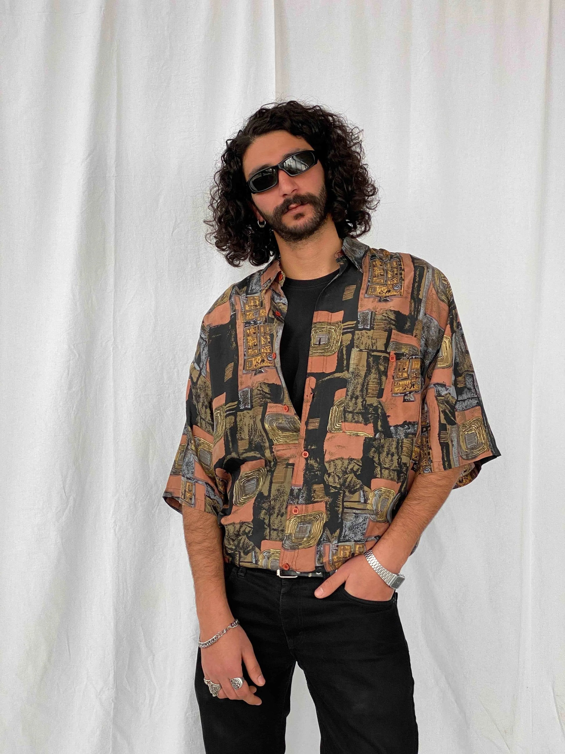 Vintage Gunn Silk Shirt - Balagan Vintage Half Sleeve Shirt 90s, half sleeve shirt, men, printed shirt, shirts, silk, silk shirt