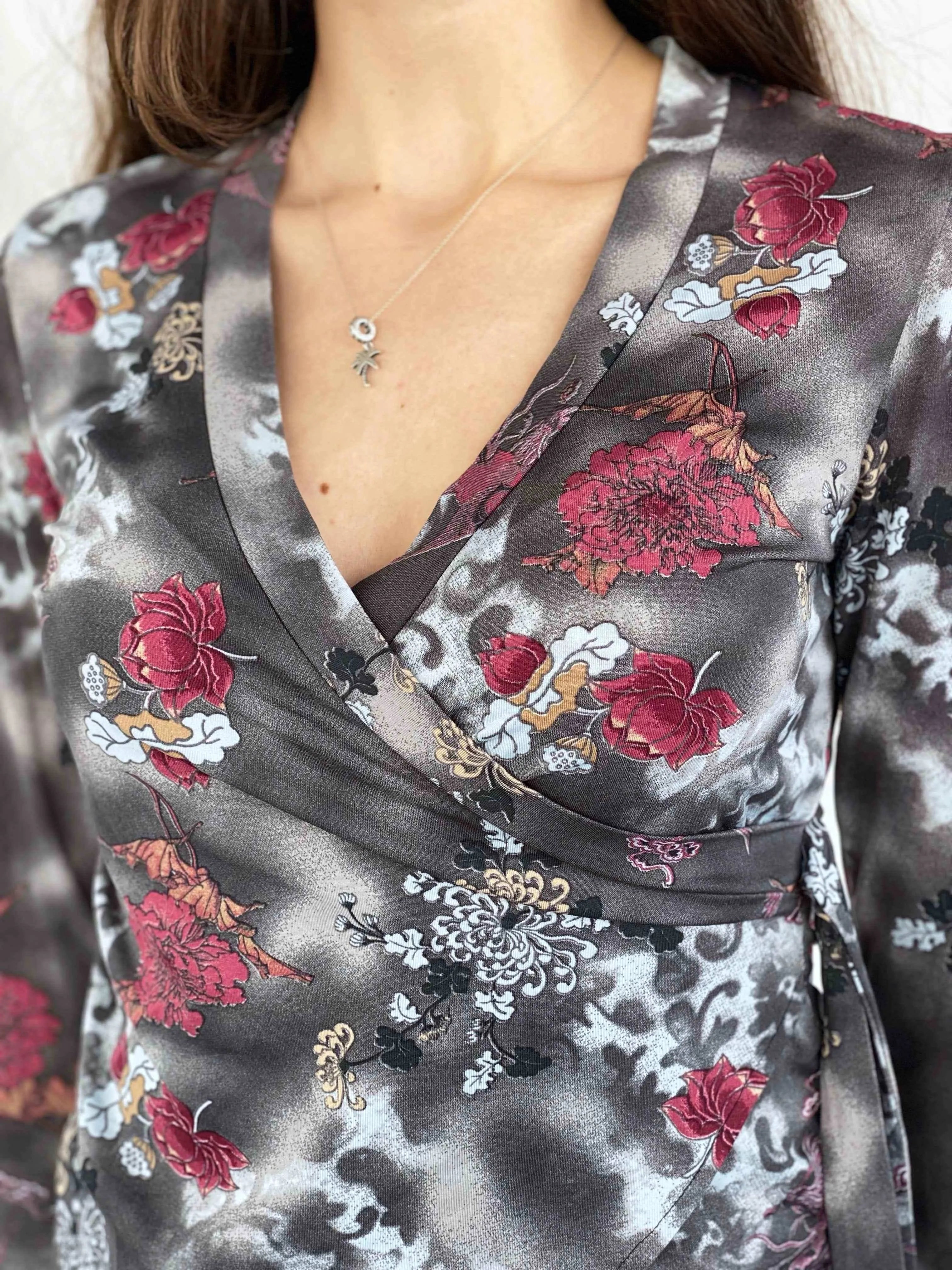 Vintage LA CITY Wrap Top - Balagan Vintage Wrap Top 00s, 90s, Deals, floral print, Top, women, women shirt, women top, wrap, wrap blouse, wrap top, Y2K