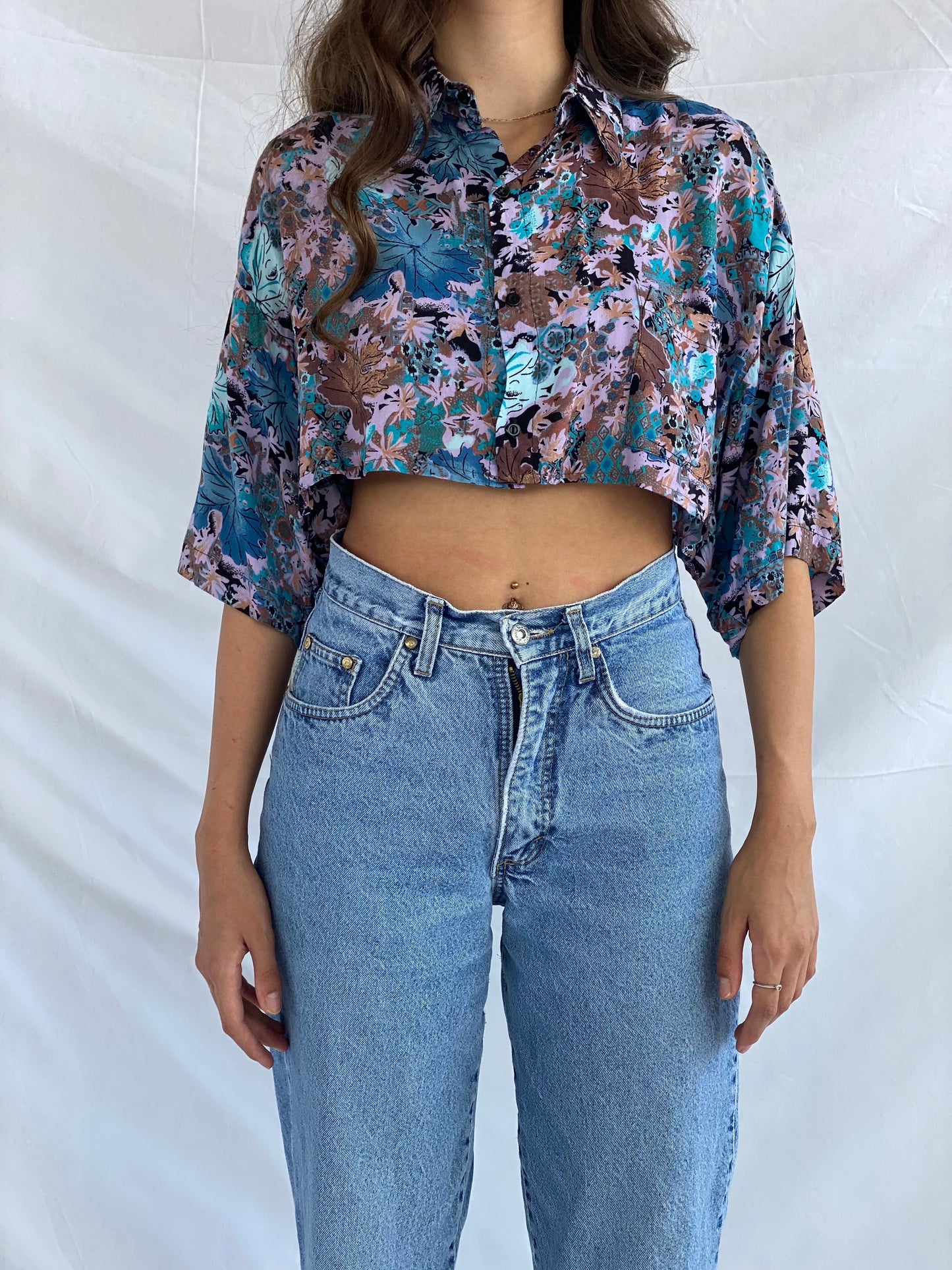 Vintage NATAN U.S.A Cropped Shirt - Balagan Vintage Cropped Shirt crazy print, cropped shirt, Deals, festival wear, printed shirt, reworked shirt, shirt, shirts, streetwear, summer, summer prints, techno, techno wear, Top, vintage, vintage cropped shirt, vintage prints, women, women shirt