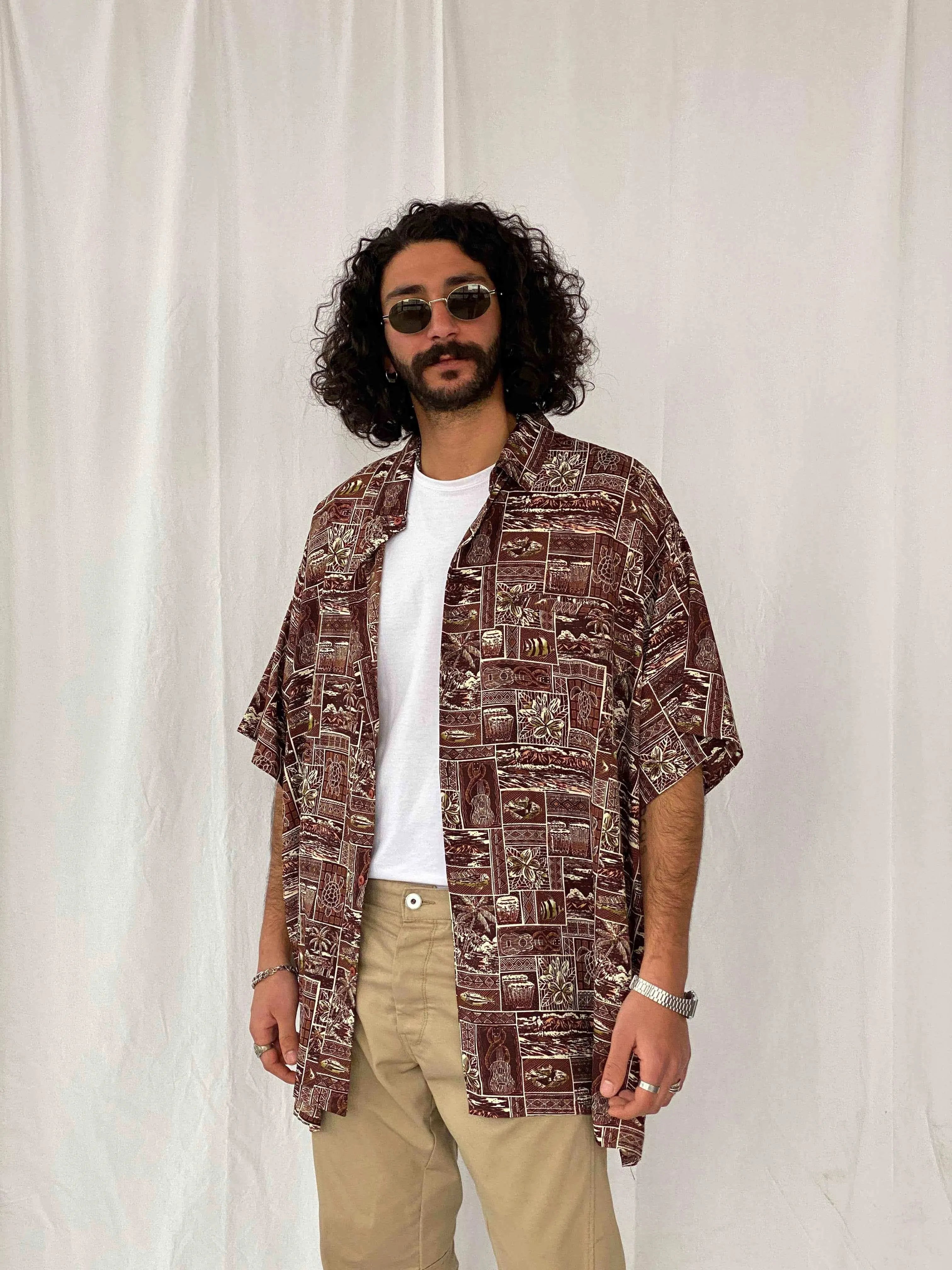 Vintage Oversized Silk Shirt - Balagan Vintage Half Sleeve Shirt 90s, half sleeve shirt, printed shirt, prints, shirts