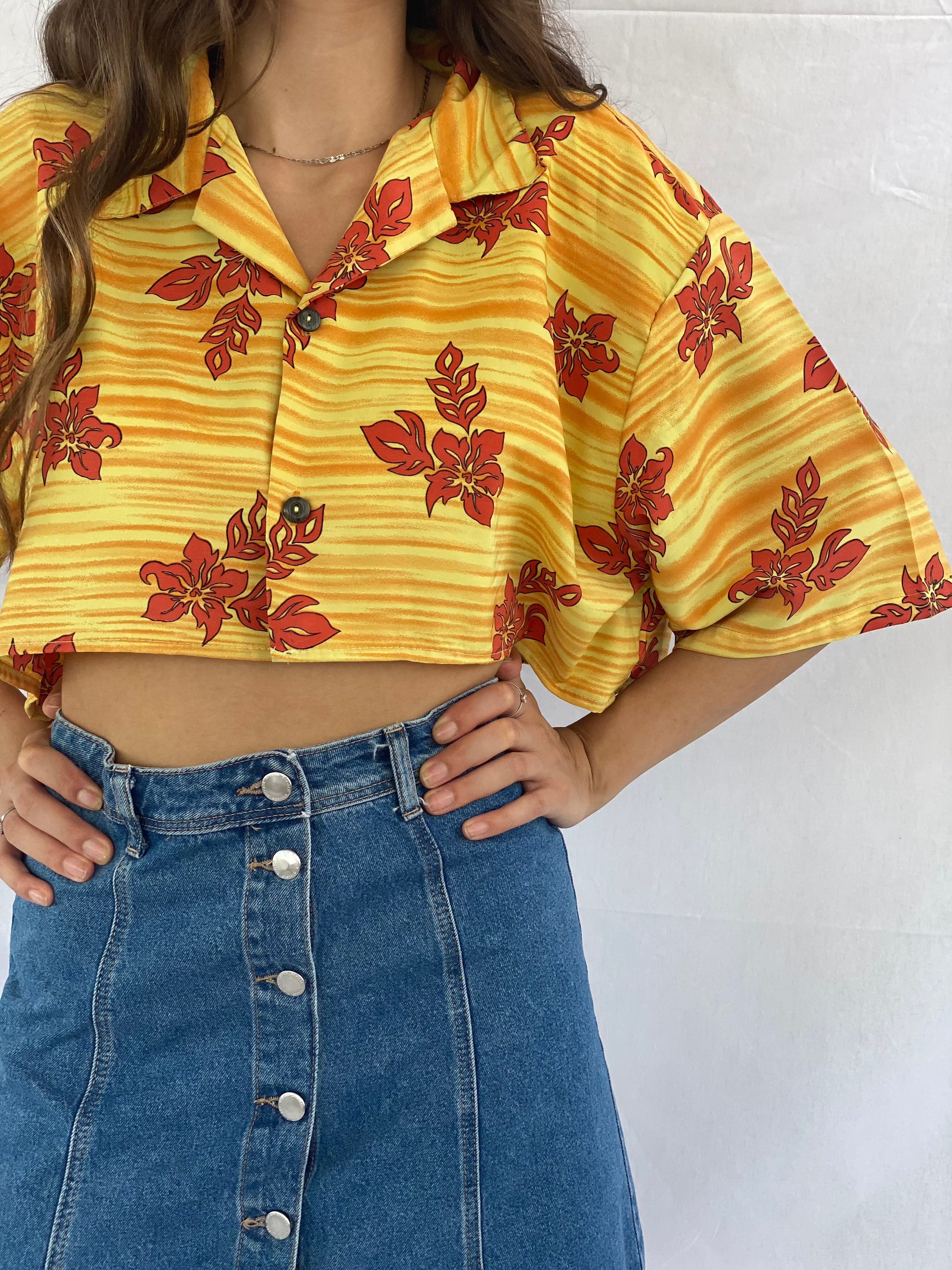 Vintage Pineapple Connections Cropped Hawaiian Print Shirt - Balagan Vintage Cropped Hawaiian Shirt crazy print, cropped Hawaiian shirt, Cropped shirt, Deals, festival wear, flower pattern, half sleeve shirt, Hawaiian shirt, printed shirt, reworked shirt, shirt, shirts, streetwear, summer, summer prints, techno, techno wear, Top, vintage, vintage cropped shirt, vintage prints, women, women shirt