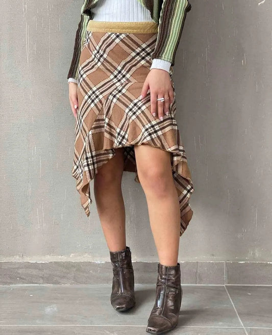 Vintage Y2K Plaid Skirt - Balagan Vintage Midi Skirt 00s, 90s, Deals, plaid, plaid skirt, skirt, vintage, winter, women, women skirt, Y2K